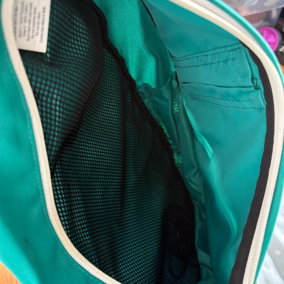 Kavu Colorful Sling Bag - Picture 6 of 8